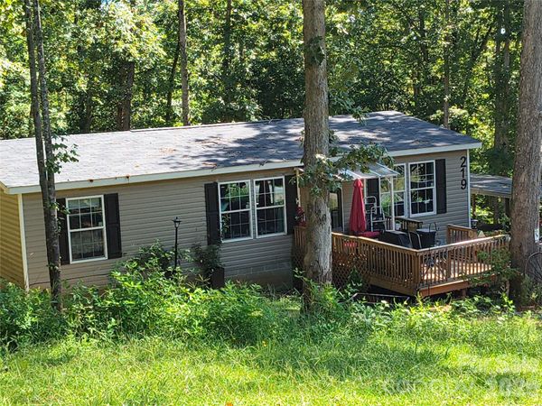 219 Hidden Brook Drive , Statesville, NC 28677