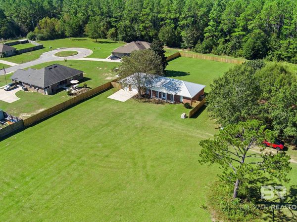 13340 Babbs Ln, Silverhill, AL 36576