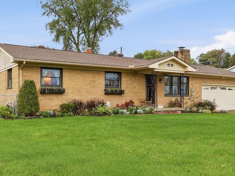 570 Tuttle Road, Springfield, OH 45503 Photo 2