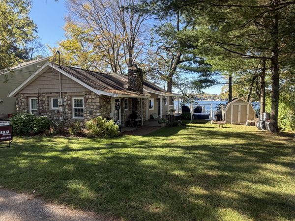 11478 Handy Lane, Plainwell, MI 49080