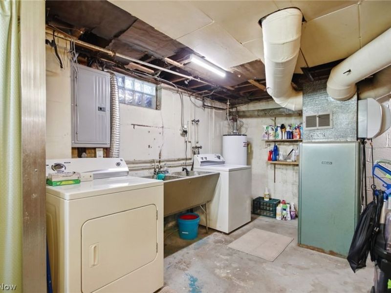 14020 Seneca Court, Cleveland, OH 44111 Photo 26