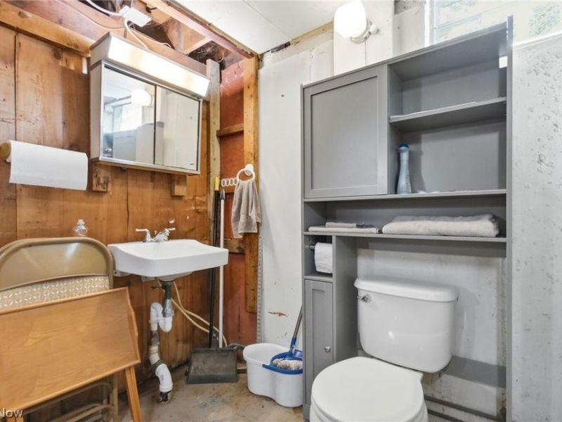 14020 Seneca Court, Cleveland, OH 44111 Photo 27