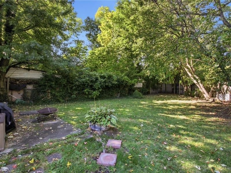 14020 Seneca Court, Cleveland, OH 44111 Photo 33