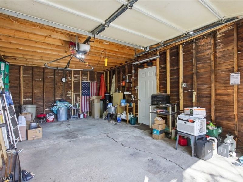 14020 Seneca Court, Cleveland, OH 44111 Photo 36