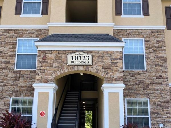 10123 COURTNEY PALMS BOULEVARD , Unit 103, TAMPA, FL 33619