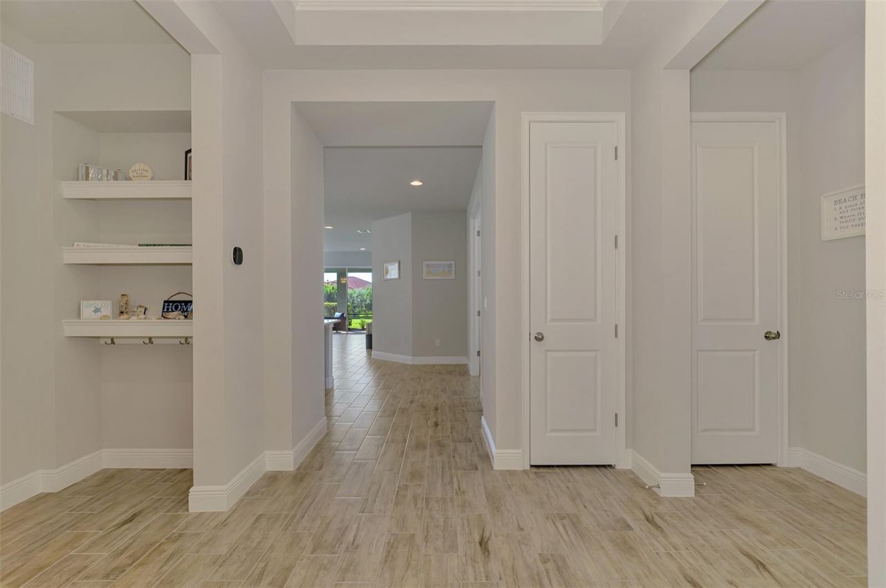 5941 Long Shore Loop, Sarasota, FL 34238 Photo