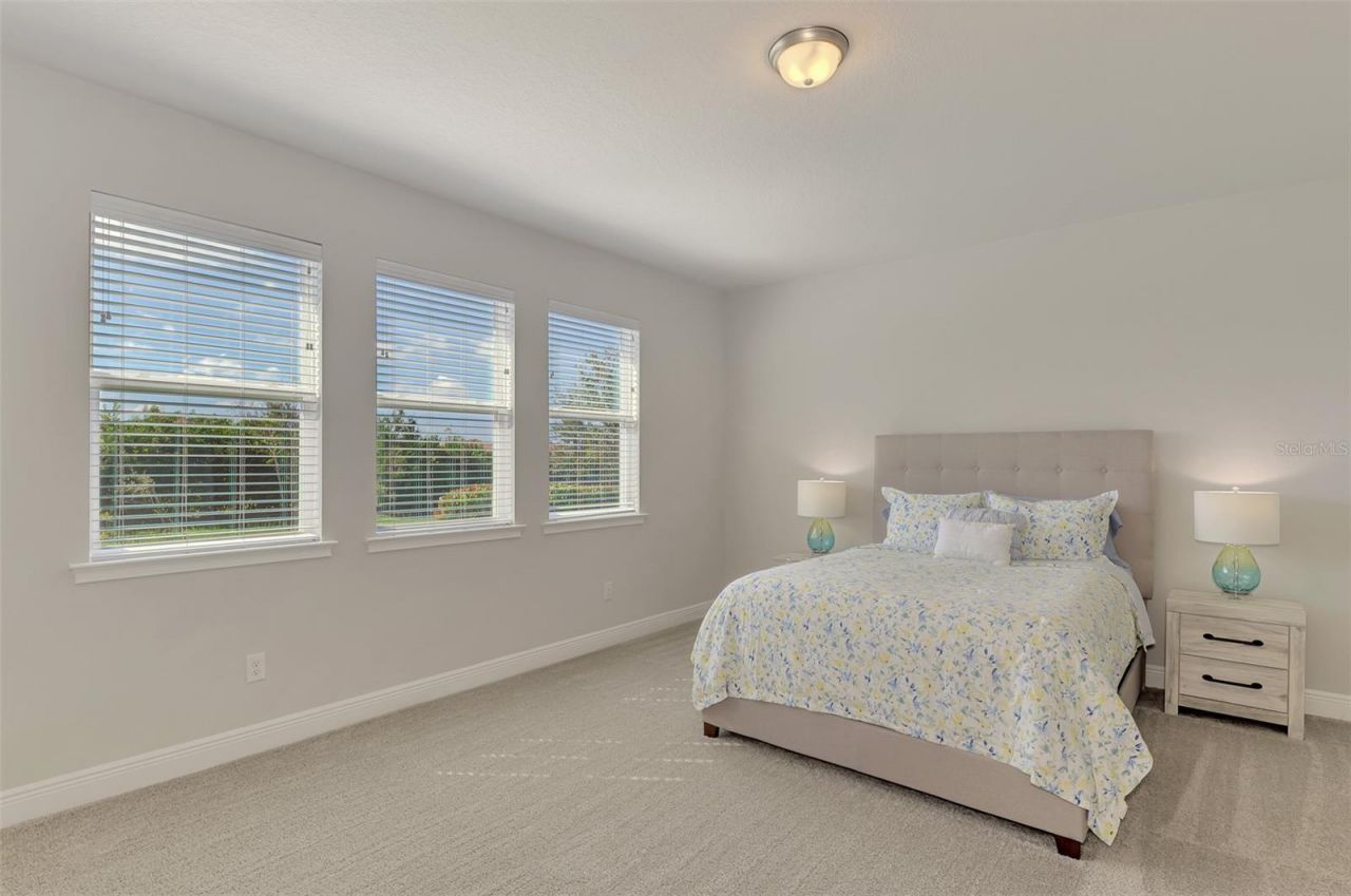 5941 Long Shore Loop, Sarasota, FL 34238 Photo