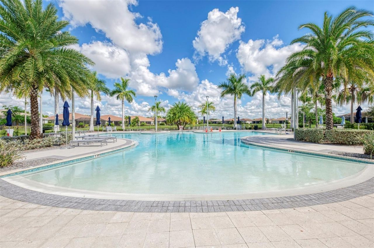 5941 Long Shore Loop, Sarasota, FL 34238 Photo