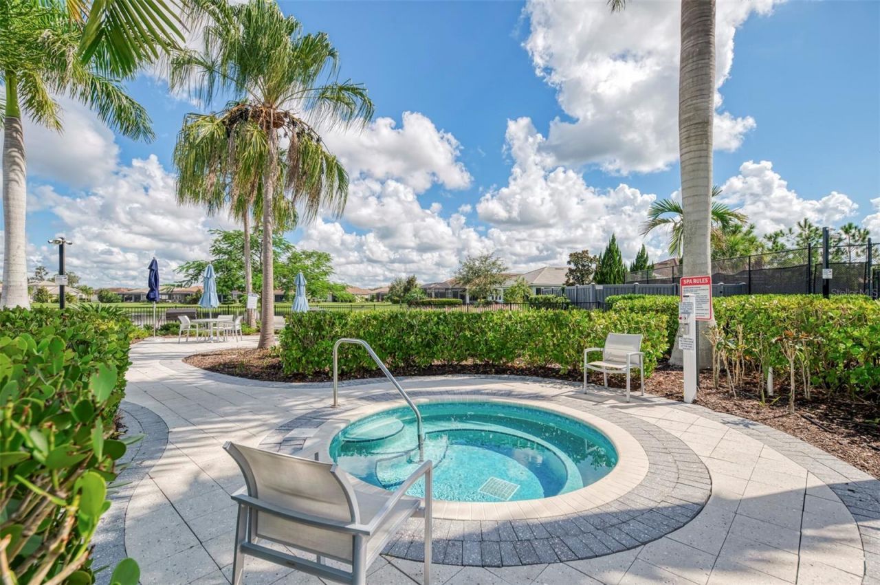 5941 Long Shore Loop, Sarasota, FL 34238 Photo