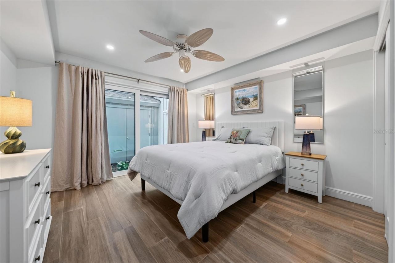 1313 Dockside Place, Unit 120, Sarasota, FL 34242 Photo