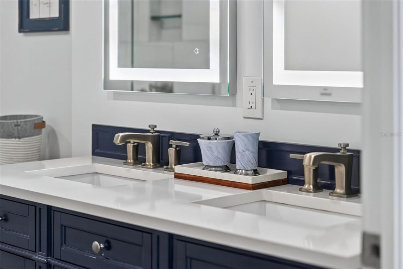 1313 Dockside Place, Unit 120, Sarasota, FL 34242 Photo