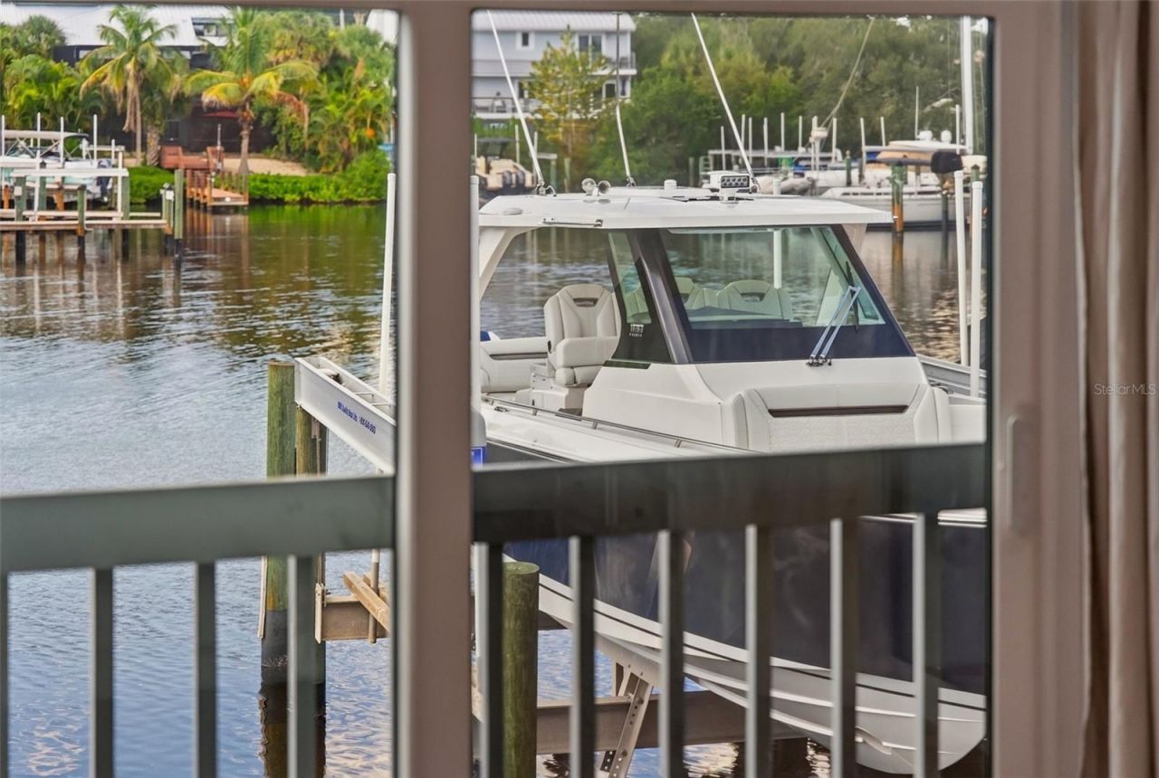 1313 Dockside Place, Unit 120, Sarasota, FL 34242 Photo