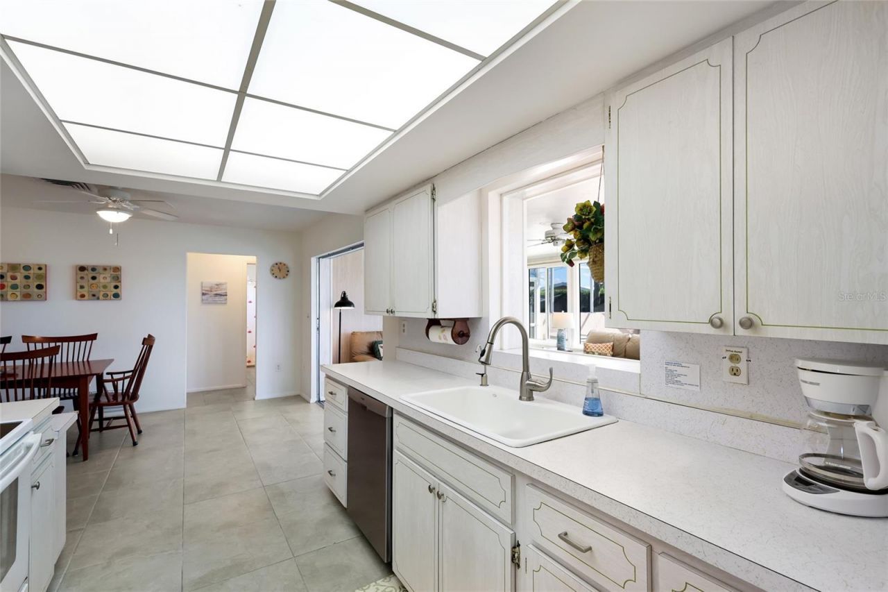 3327 S Lockwood Ridge Road, Sarasota, FL 34239 Photo