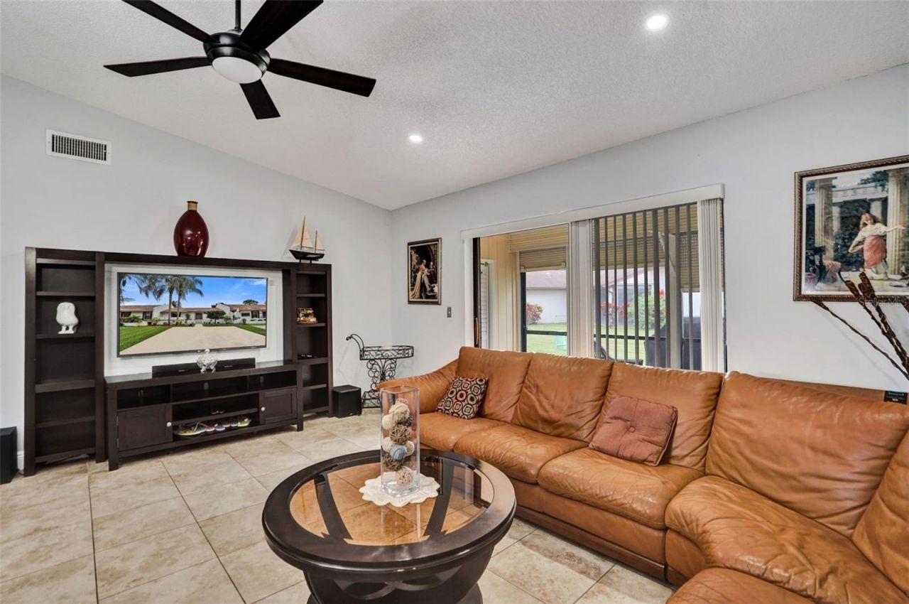 6120 Fairfield Circle , Greenacres, FL 33463 Photo