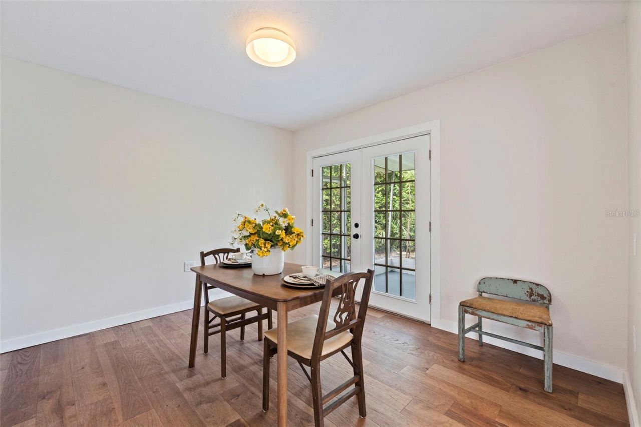 801 65th Avenue S, Saint Petersburg, FL 33705 Photo
