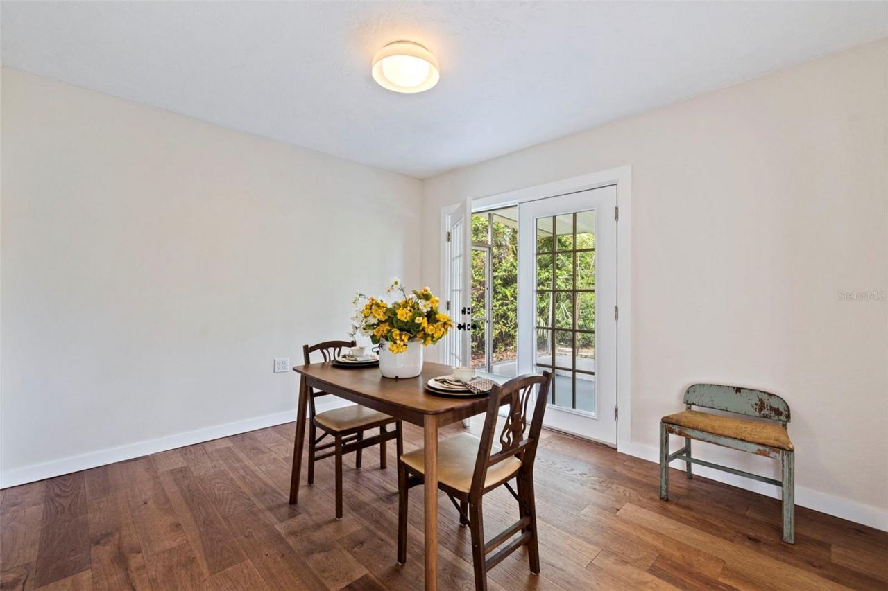 801 65th Avenue S, Saint Petersburg, FL 33705 Photo