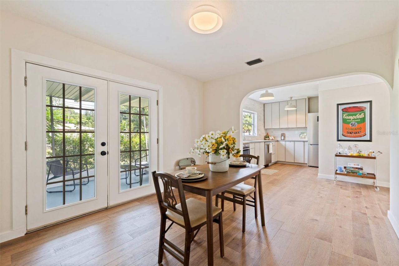 801 65th Avenue S, Saint Petersburg, FL 33705 Photo