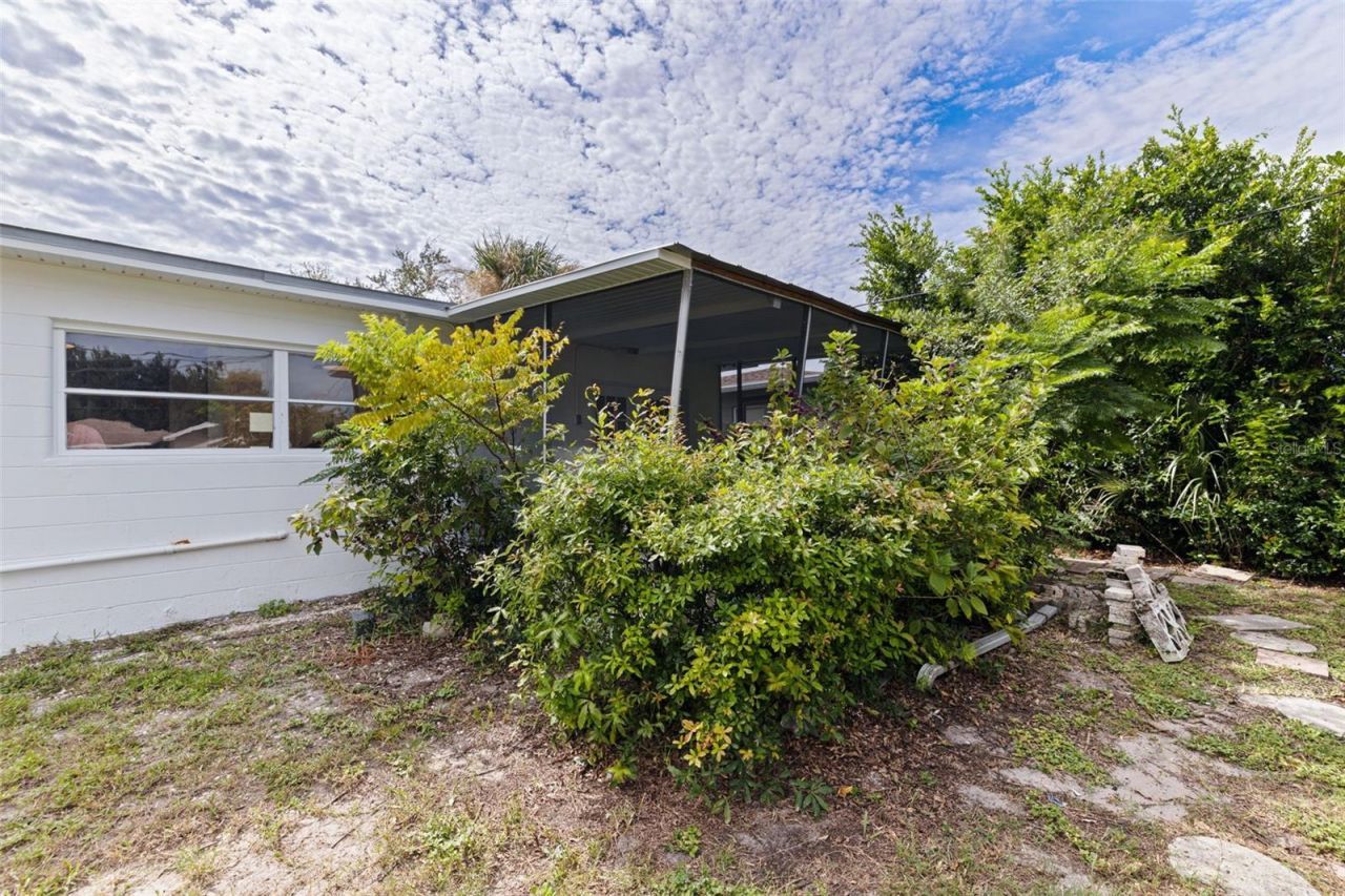 801 65th Avenue S, Saint Petersburg, FL 33705 Photo