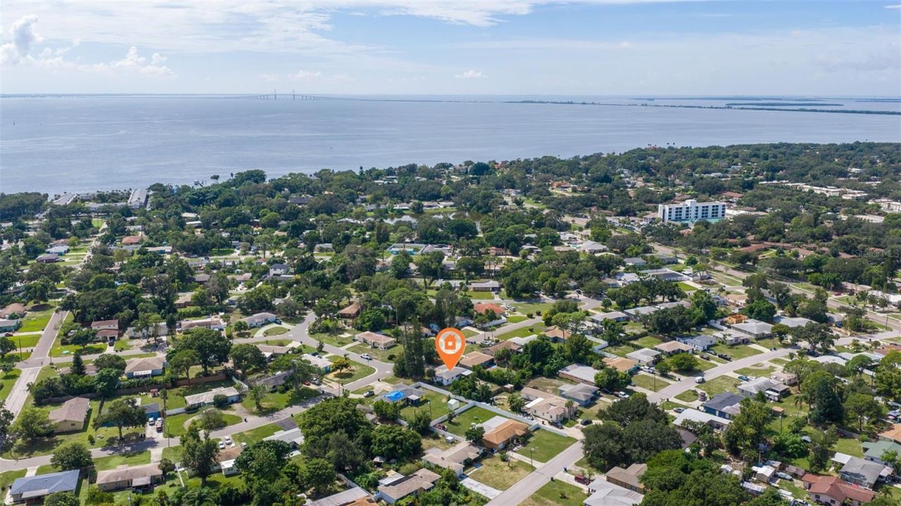 801 65th Avenue S, Saint Petersburg, FL 33705 Photo