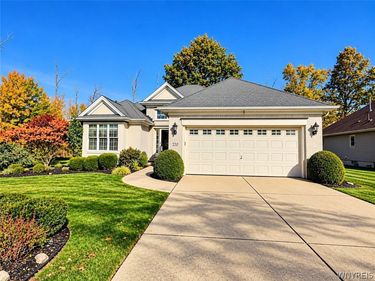 8120 Laurel Park Lane , Unit 20A, East Amherst, NY 14051