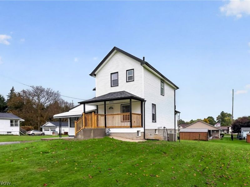 667 Hyatt Avenue, Campbell, OH 44405 Photo 4
