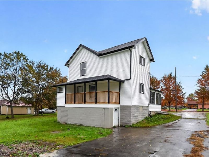 667 Hyatt Avenue, Campbell, OH 44405 Photo 5