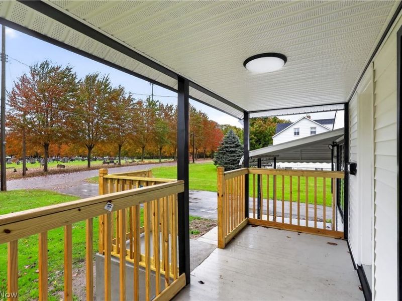 667 Hyatt Avenue, Campbell, OH 44405 Photo 6