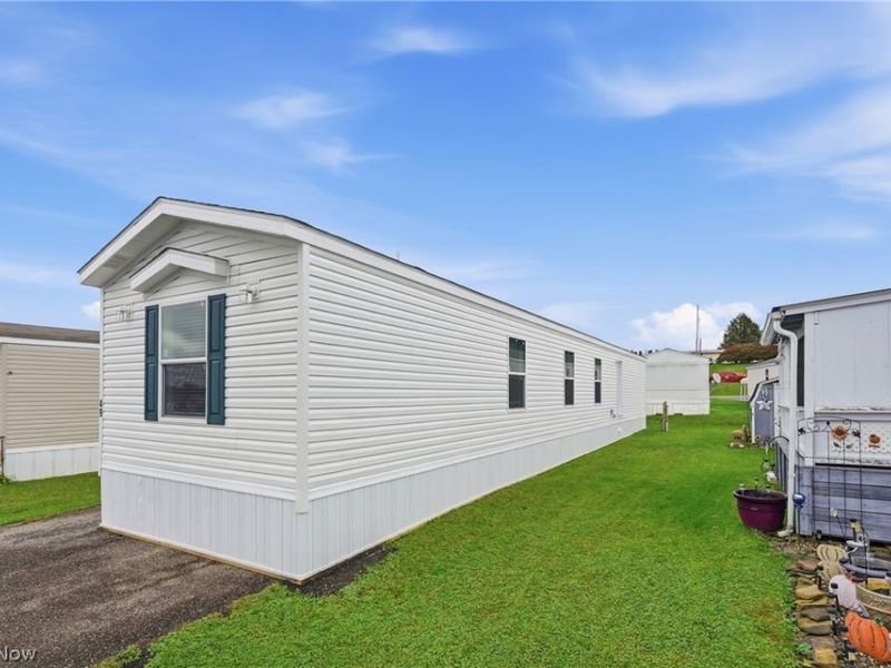 215 S 9th Street , Unit 49, Byesville, OH 43723 Photo 2