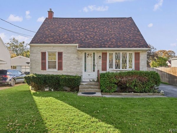 1268 94th Street , Niagara Falls, NY 14304