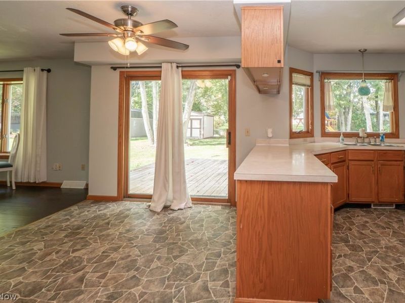 498 Herbert Road, Akron, OH 44312 Photo 14