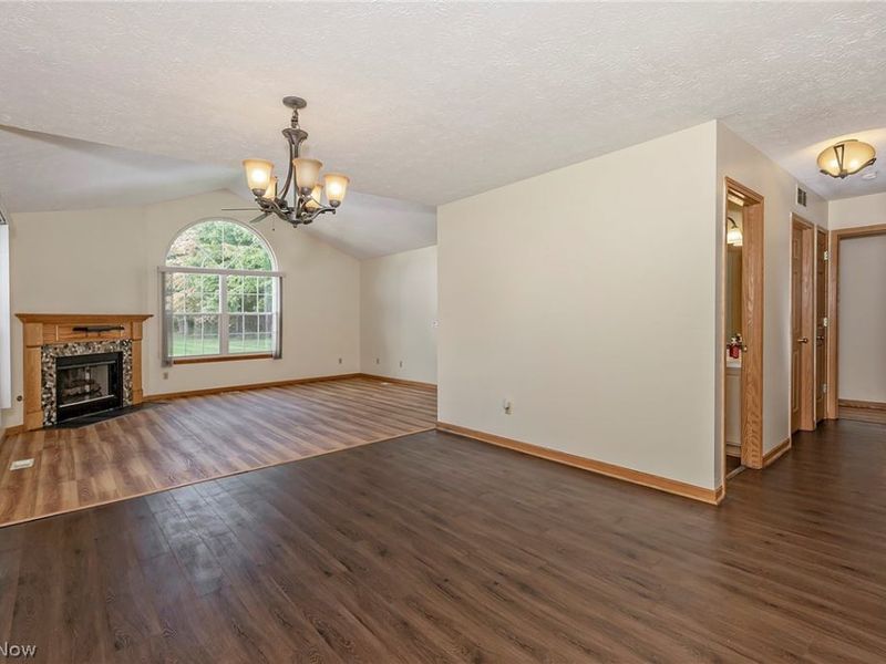7572 Monterey Bay Drive, Mentor on the Lake, OH 44060 Photo 12