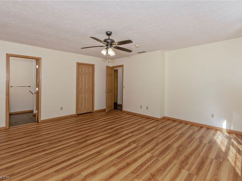 7572 Monterey Bay Drive, Mentor on the Lake, OH 44060 Photo 22