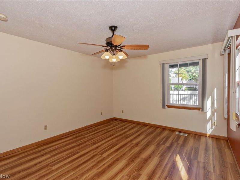 7572 Monterey Bay Drive, Mentor on the Lake, OH 44060 Photo 29