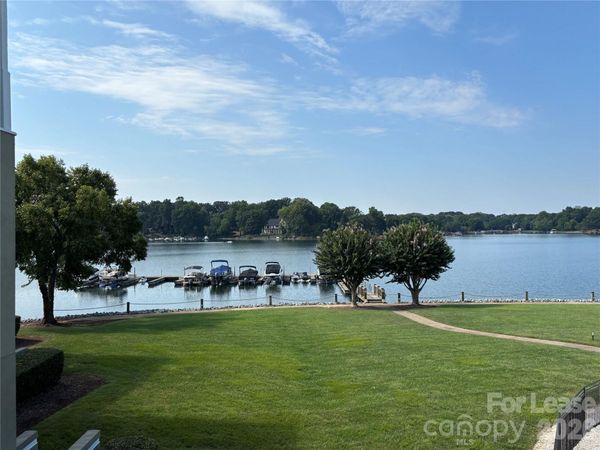 1332 Torrence Circle , Davidson, NC 28036