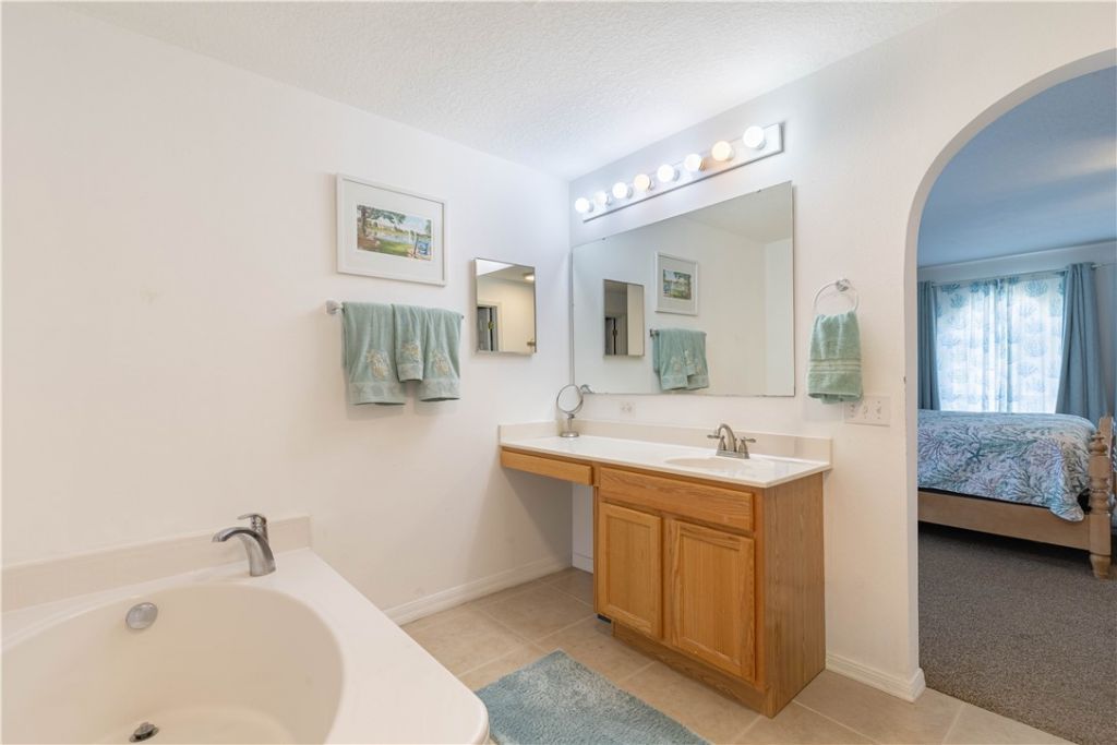 126 Morgan Circle, Sebastian, FL 32958 Photo