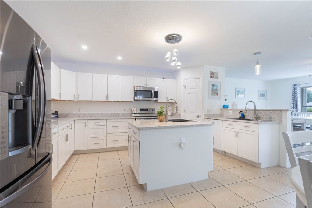 126 Morgan Circle, Sebastian, FL 32958 Photo