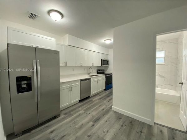 1063 NW 24th St , Unit 1063, Miami, FL 33127