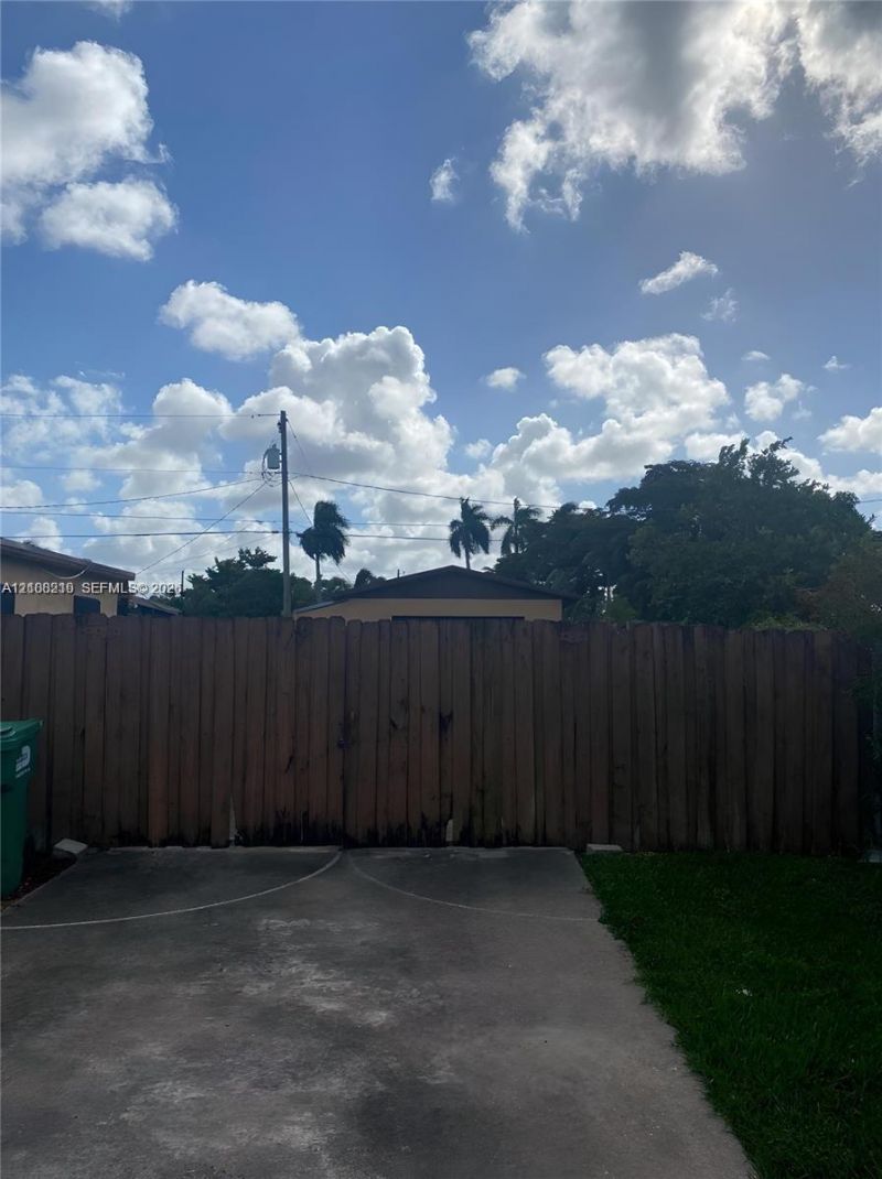 Please Call For Address, Unit 102, Homestead, FL 33033 Photo