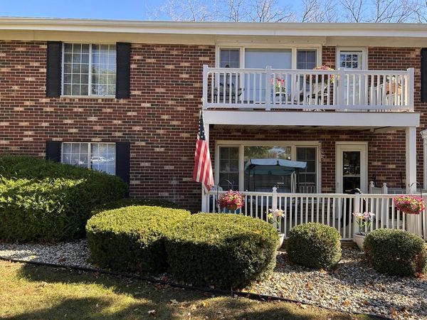 516 Laurel Lake ROAD, Unit 1, Thiensville, WI 53092