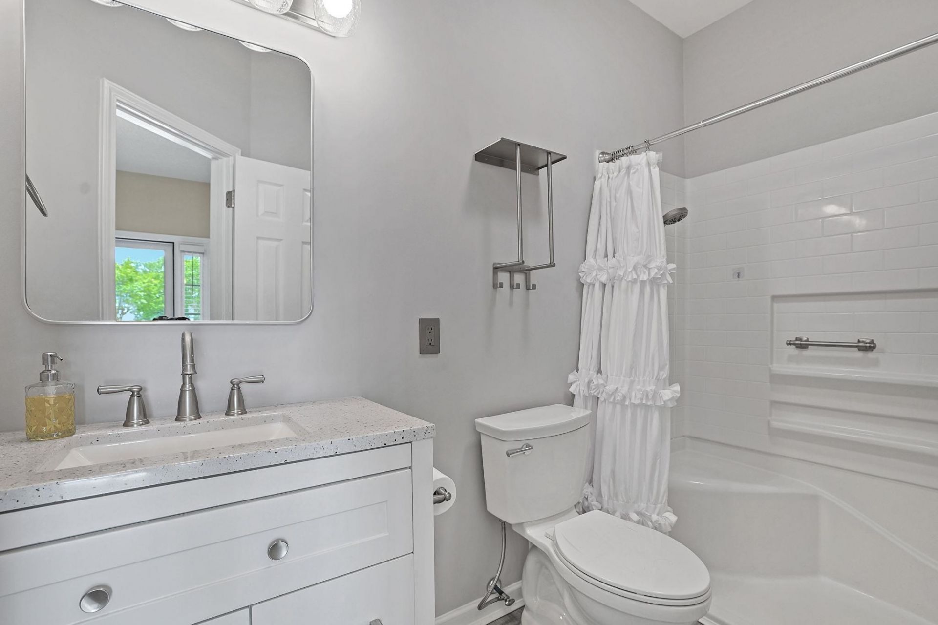 5018 Belleglen Ct. Photo 21