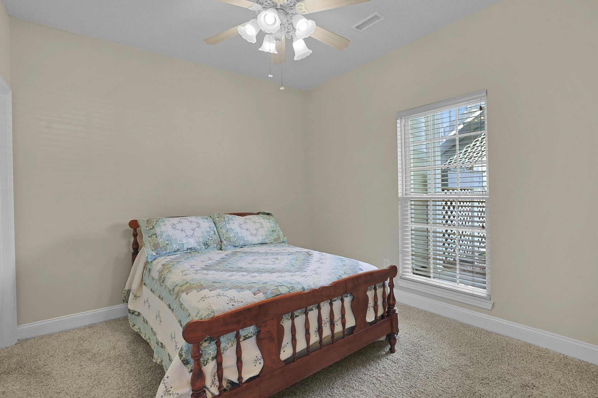 5018 Belleglen Ct. Photo 24