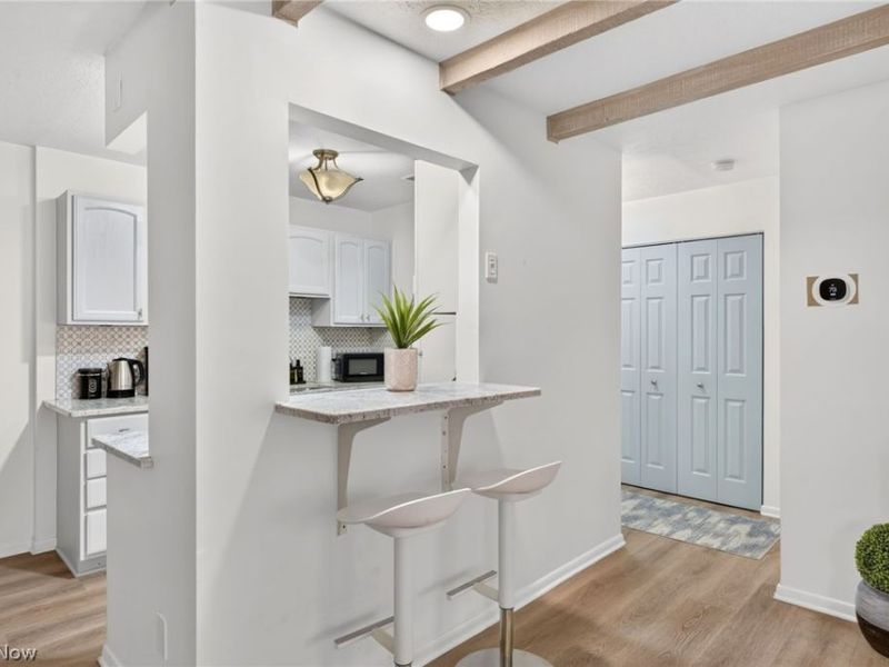 1675 Cedarwood Drive, Unit D, Westlake, OH 44145 Photo 6