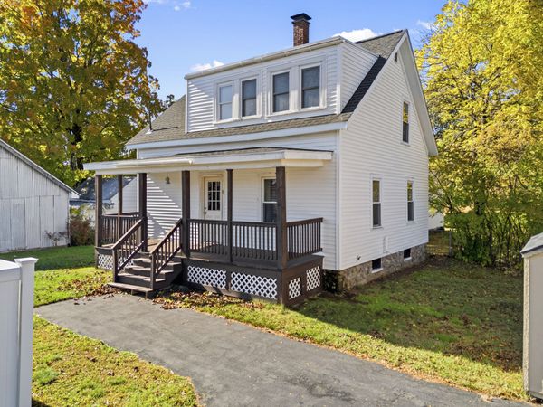 8 Pearl Street , Sanford, ME 04073