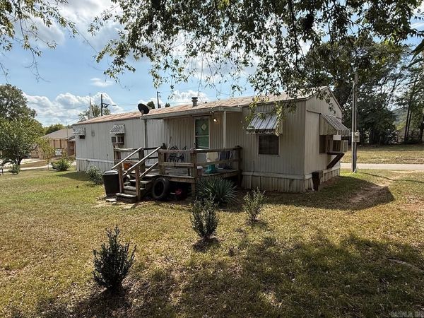 312 S 2nd Street, Glenwood, AR 71943