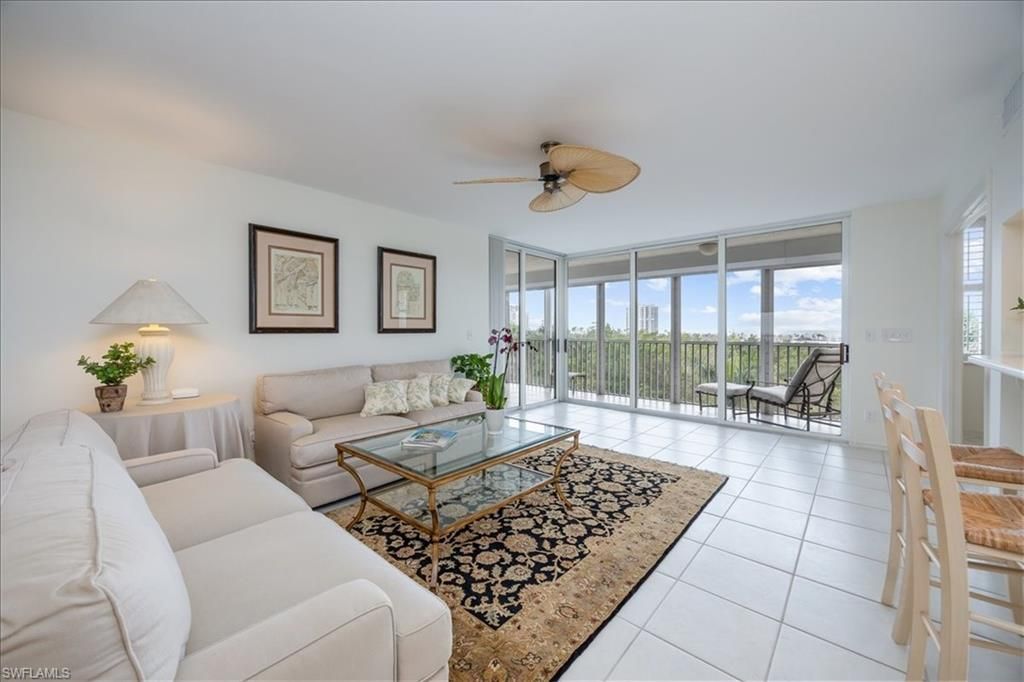 5550 Heron Point Dr , Unit 402, Naples, FL 34108 Photo