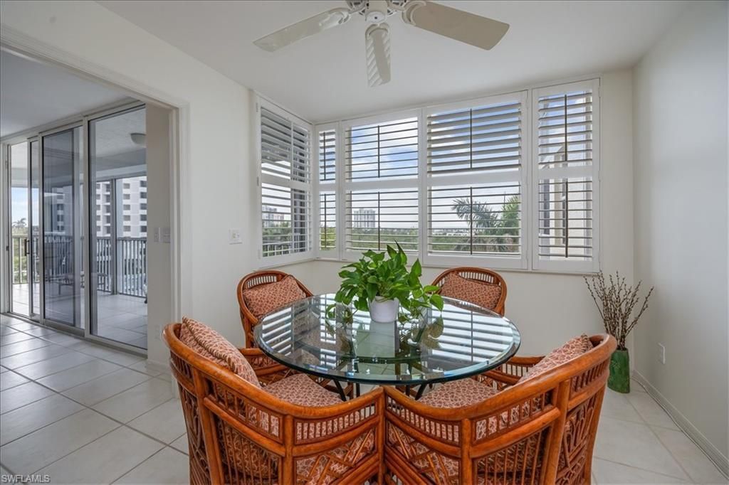 5550 Heron Point Dr , Unit 402, Naples, FL 34108 Photo