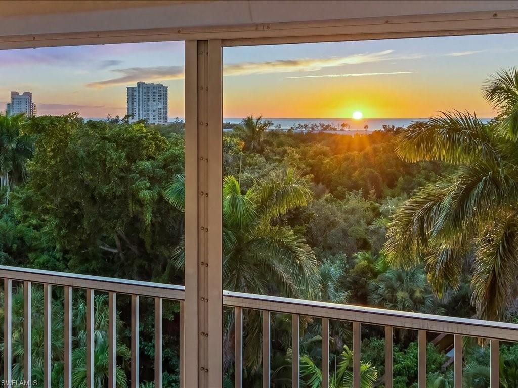 5550 Heron Point Dr , Unit 402, Naples, FL 34108 Photo