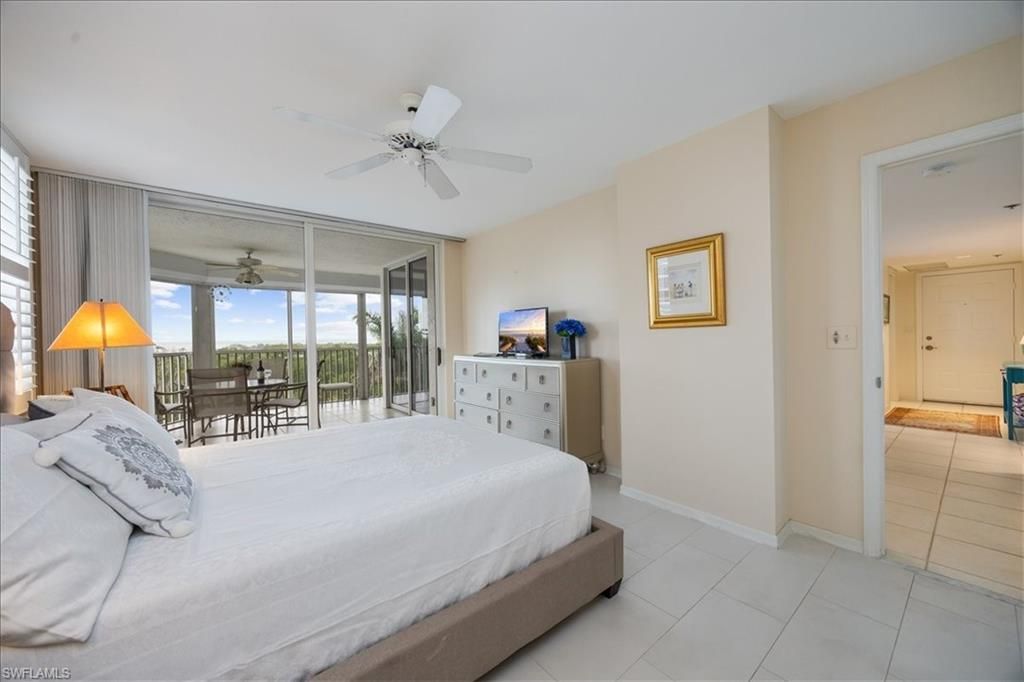 5550 Heron Point Dr , Unit 402, Naples, FL 34108 Photo