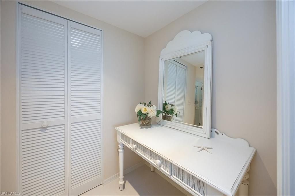 5550 Heron Point Dr , Unit 402, Naples, FL 34108 Photo