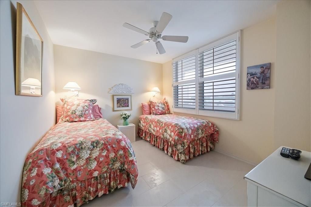 5550 Heron Point Dr , Unit 402, Naples, FL 34108 Photo